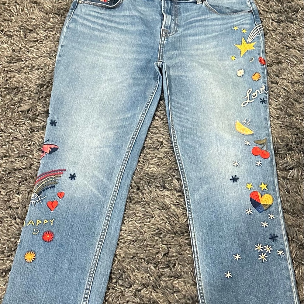 Johnny Was Embroidered Light Wash Women’s Jeans -